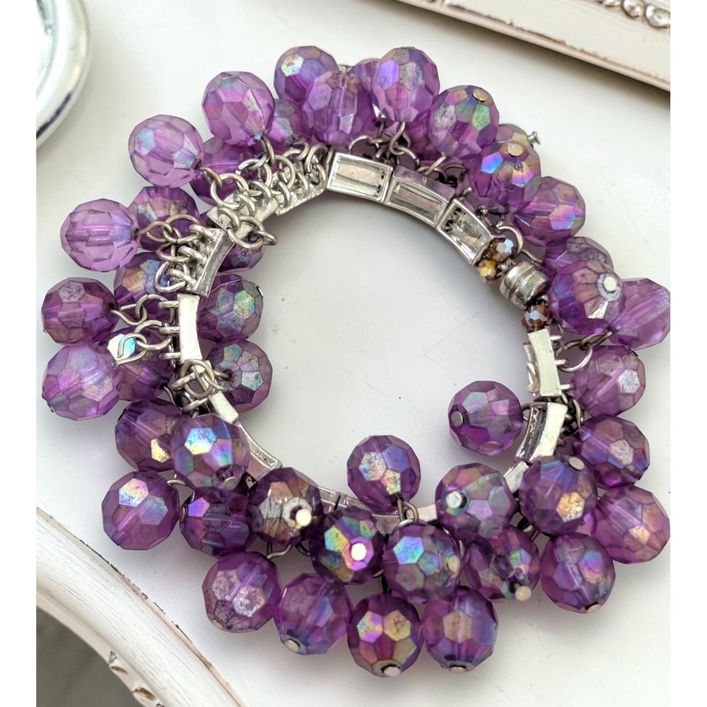 Chunky Beaded Bracelet Purple Lucite Beads Silver Metal Base Magnetic Closure